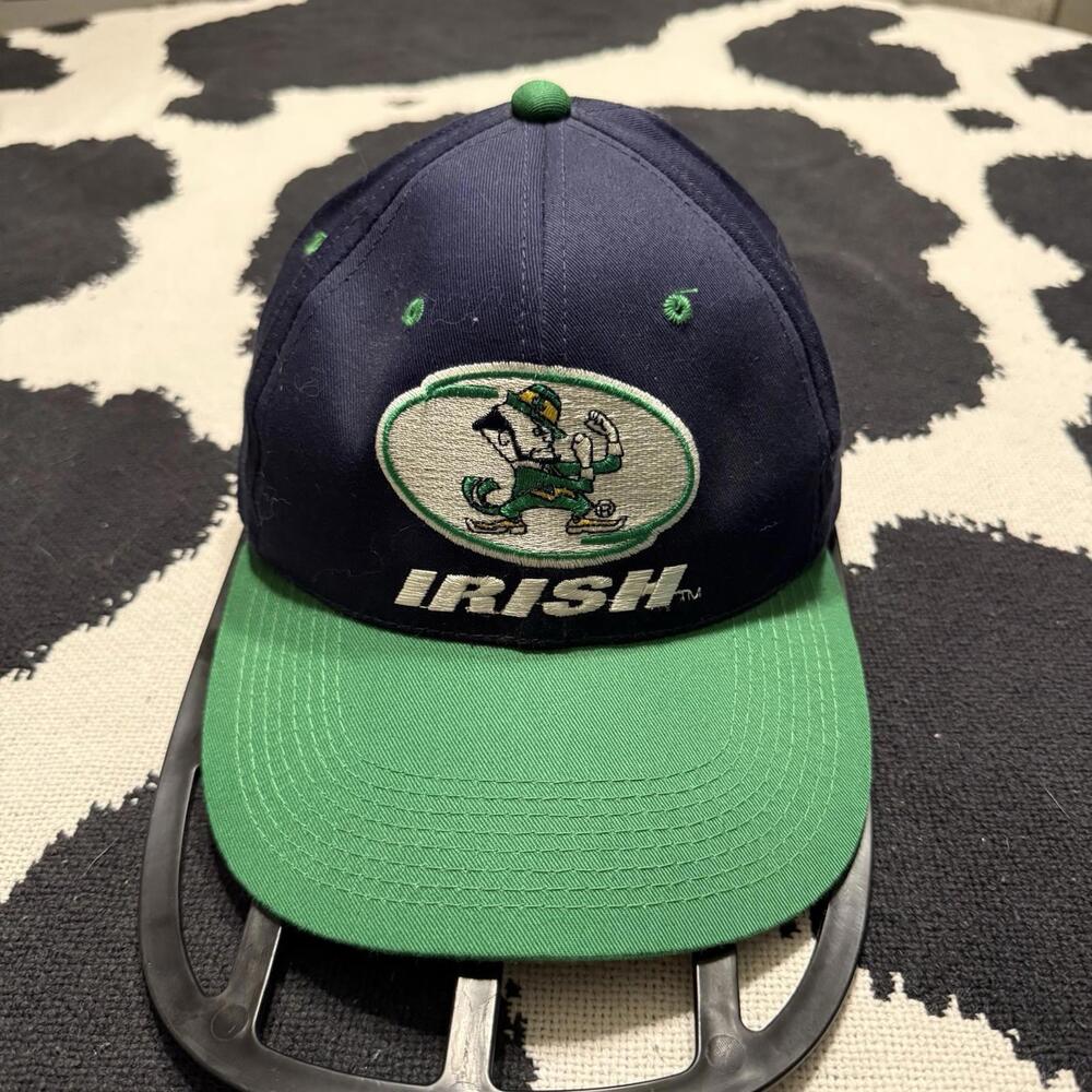 Vintage 90s Notre Dame‎ Fighting Irish Sports SnapBack Signatures Hat Cap OSFA